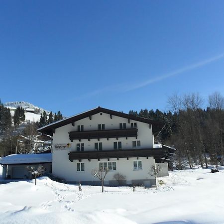 Gaestehaus Walpurga 루스바흐 암 파스 그슈에트 외부 사진